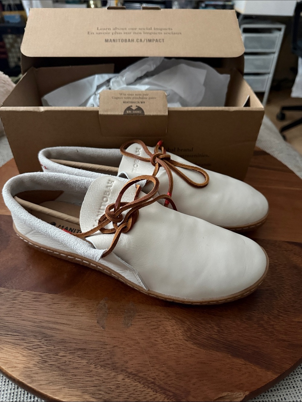 Manitobah White Modern Moc